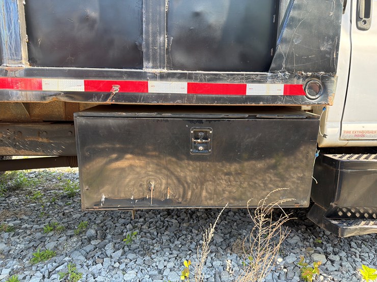 2003-caterpillar-c7-image-26