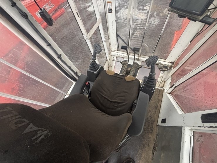 madill-3800c-image-31