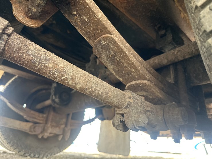 2008-massey-ferguson-8-image-27