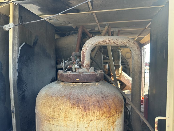 #60115-•-ingersoll-rand-1070-towable-air-compressor-image-54