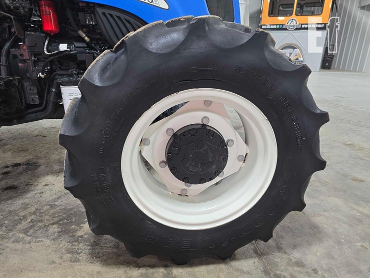 new-holland-tn75a-image-27