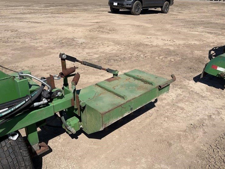 rinieri-"style"-6'-hyd.-berm-flail-mower-attach.-image-12