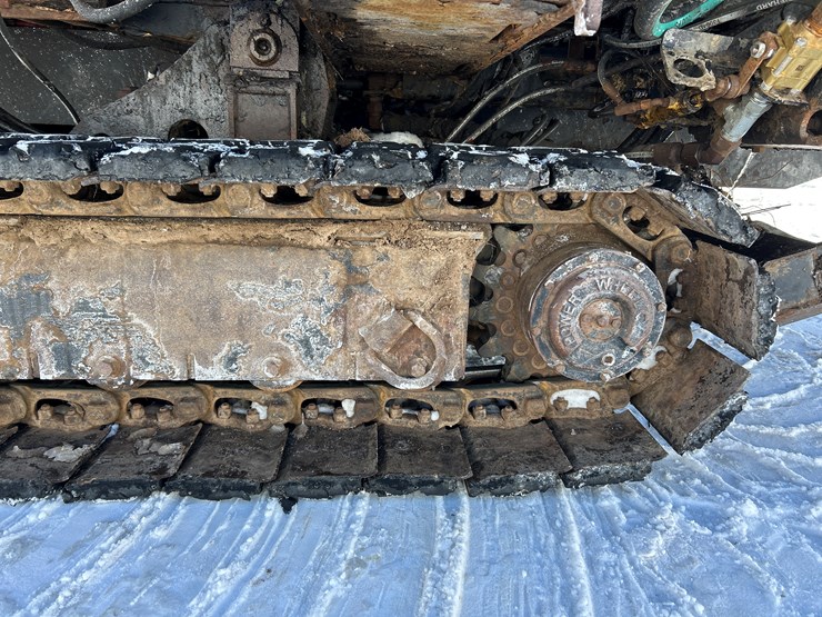 massey-ferguson-8-image-87