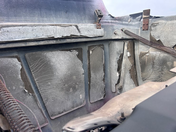 #1009-•-2012-western-star-conventional-4-sleeper-cab-truck-tractor-image-69