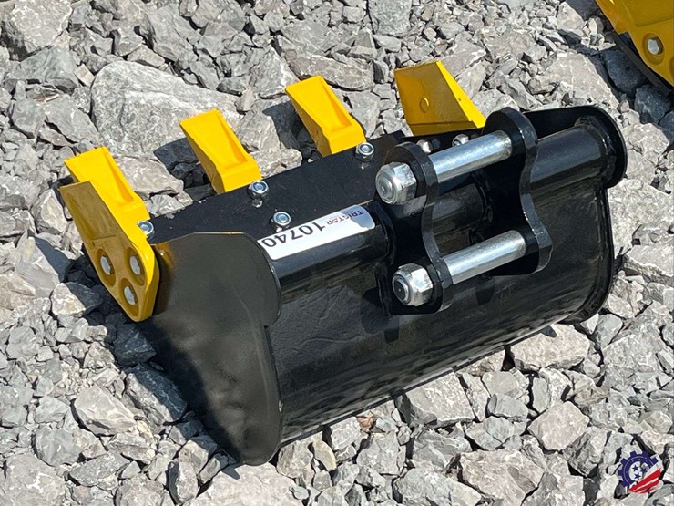 unused-2026-ce-16"-toothed-bucket-image-3