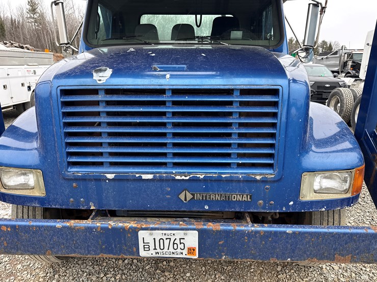 1999-international-4900-image-10