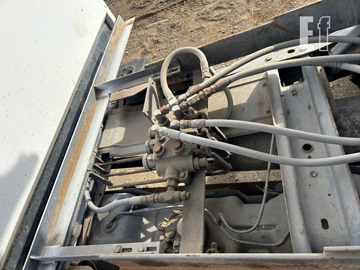 2001-dodge-ram-3500-image-56