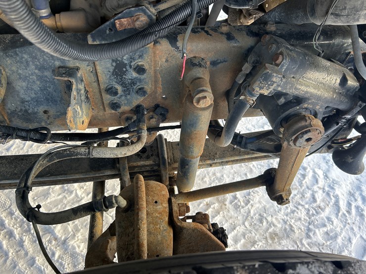 2005-international-7600-image-38