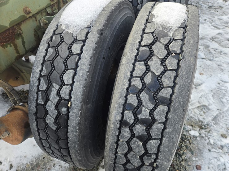 1992-massey-ferguson-8-image-85