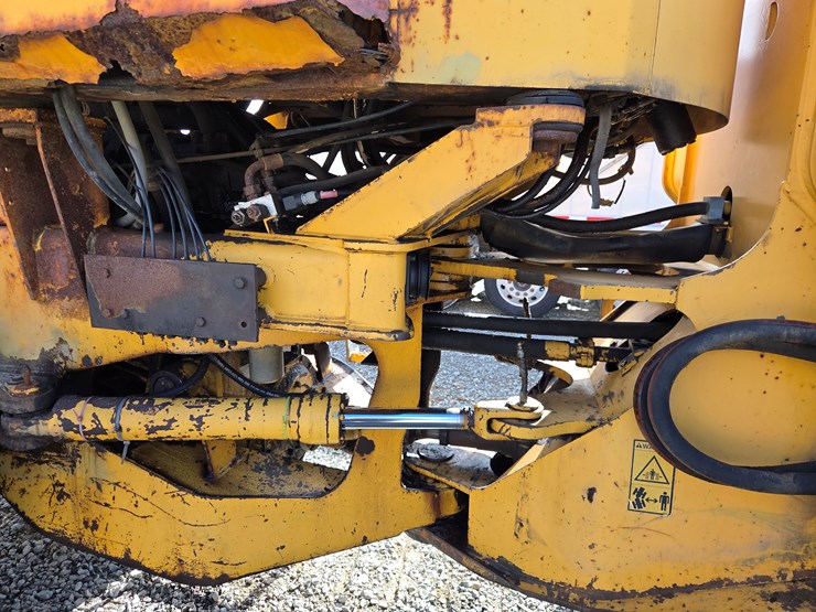 volvo-l120d-image-29