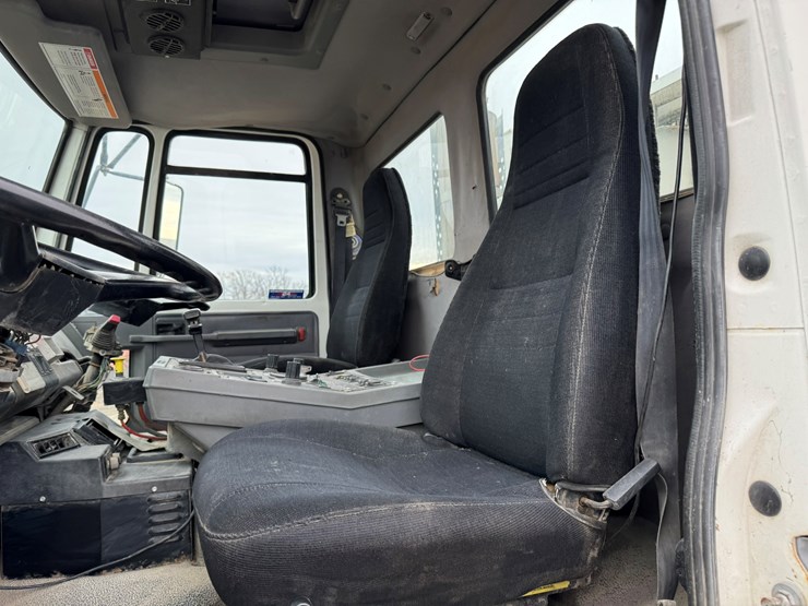 1997-elgin-eagle-e-image-56