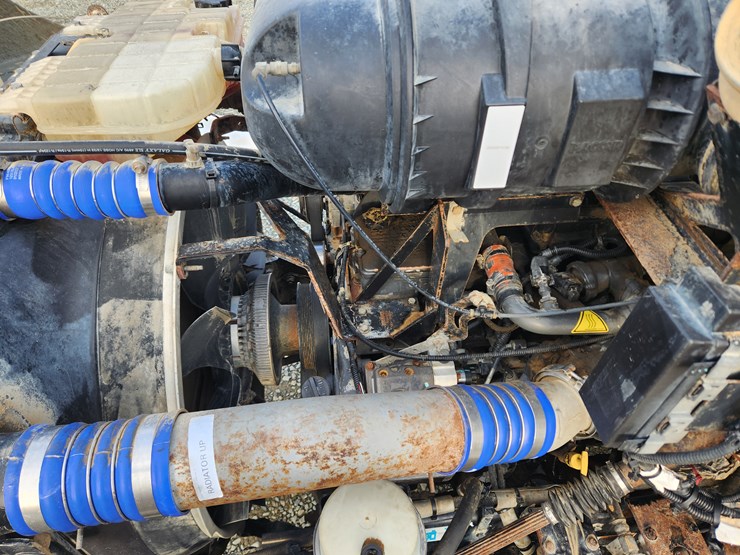 2016-kenworth-t400-image-39