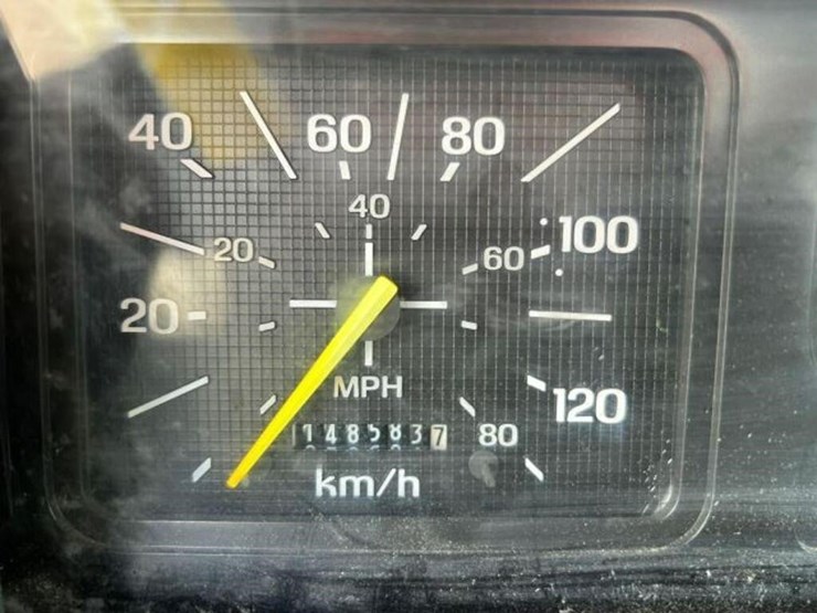 1997-ford-f800-image-14