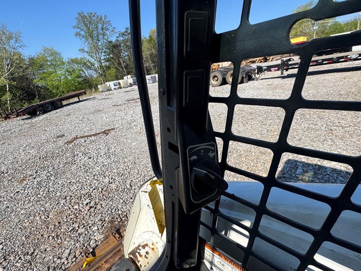 bobcat-t550-image-47