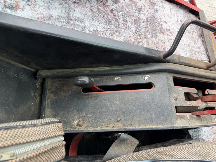 international-986-image-15