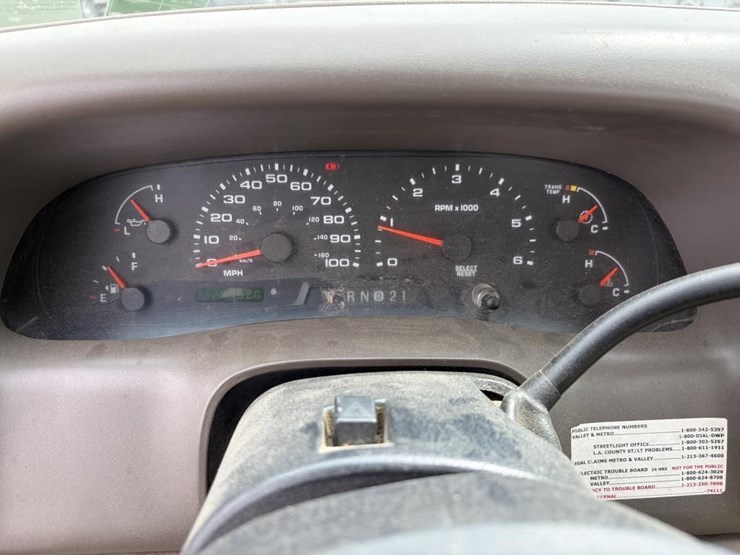 2004-ford-f350-image-15