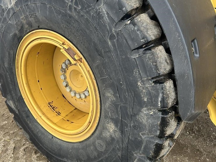 2016-caterpillar-930m-image-34