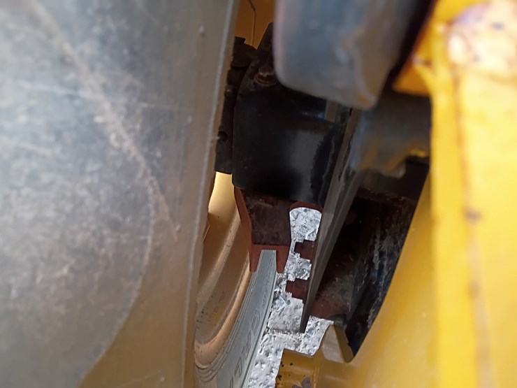 john-deere-110-image-75