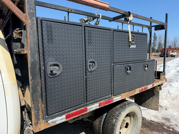 #2047-•-2012-ram-5500-heavy-duty-4x4-service-truck-image-15