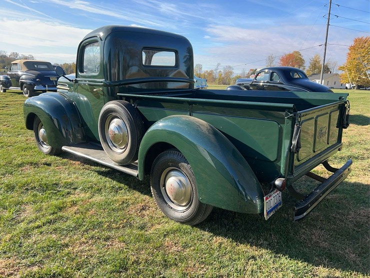 1946-ford-pickup-image-3