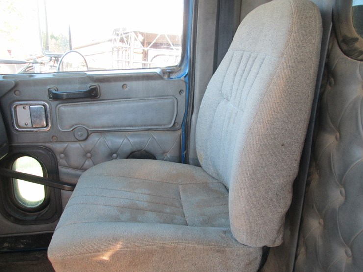 1999-caterpillar-c7-image-37