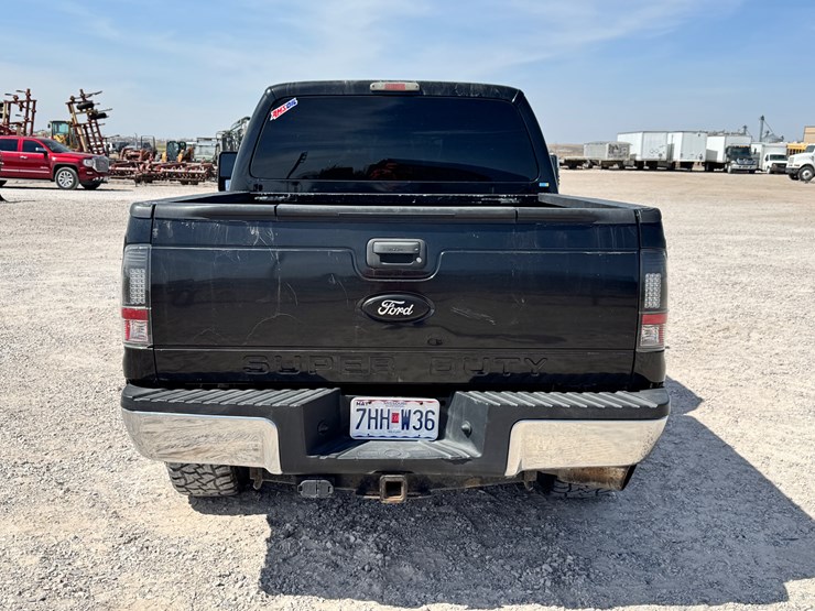 2011-ford-f250-xlt-image-8