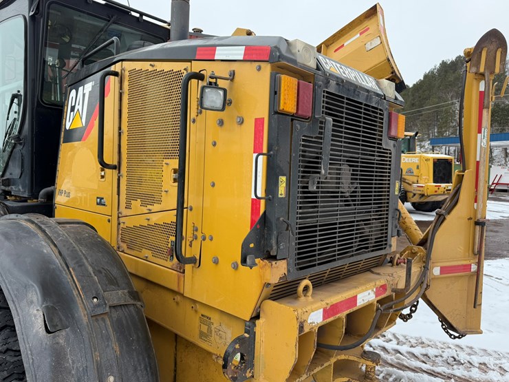 caterpillar-160m-image-44