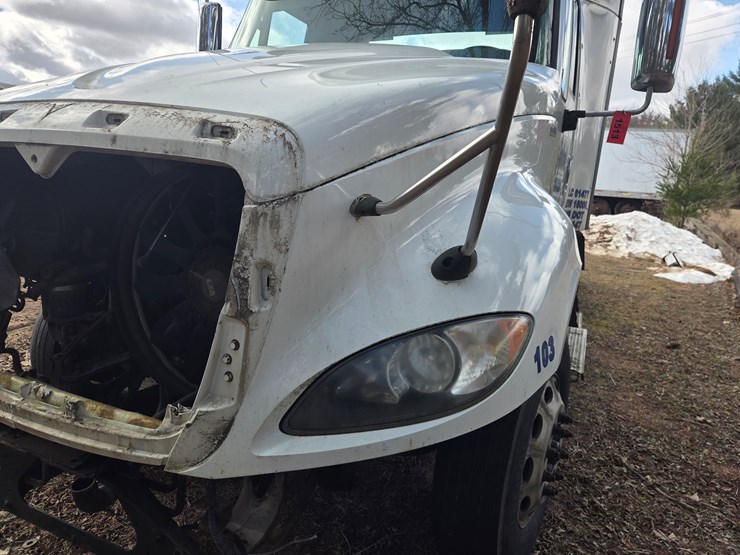 2012-international-prostar-image-10