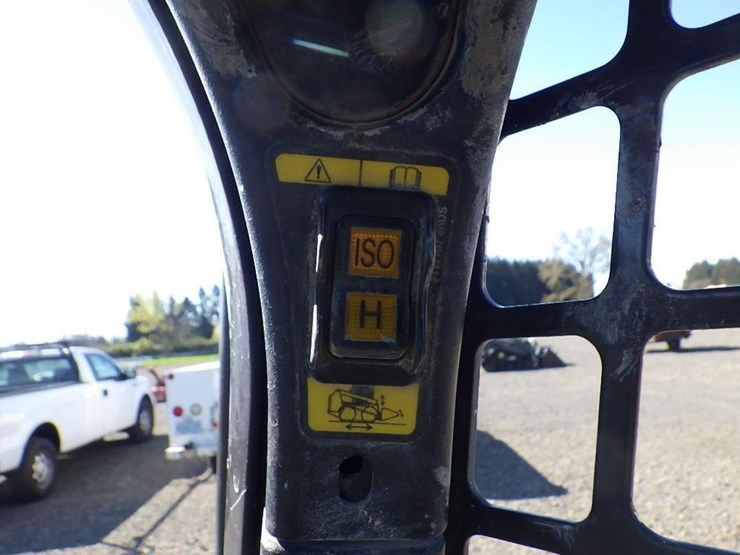 2021-bobcat-s450-image-27