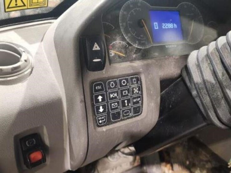 2019-volvo-l60h-image-15