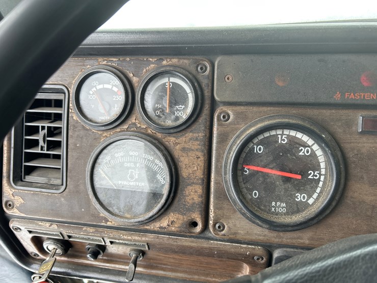 1996-caterpillar-3406-image-70