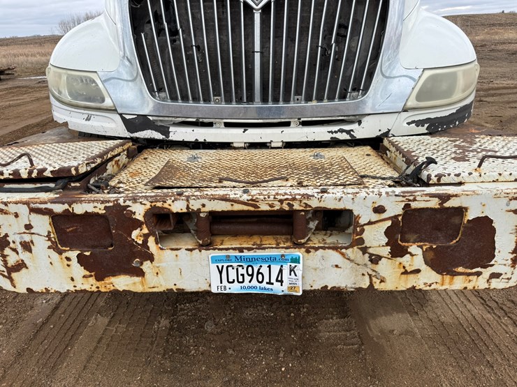 2007-international-durastar-4400-image-16