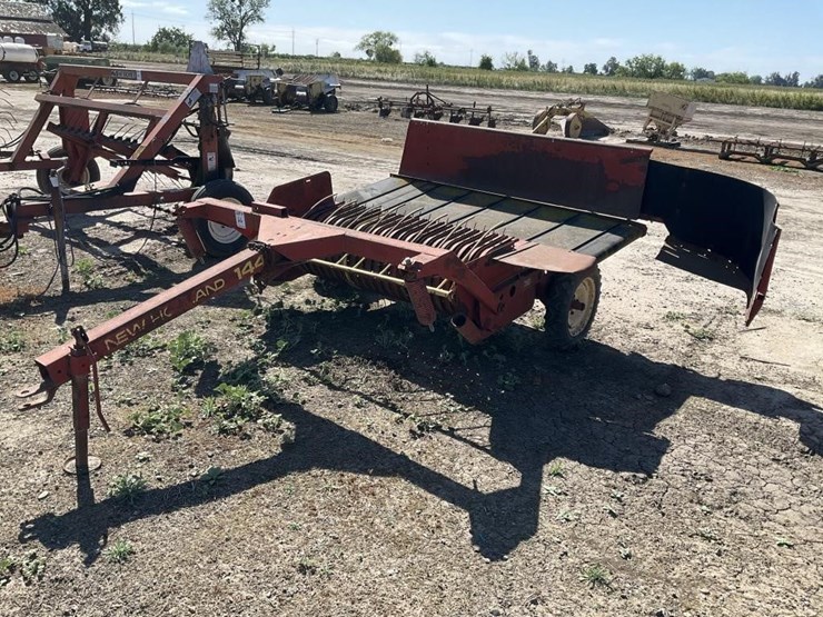 new-holland-144-image-3