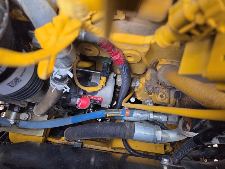 deere-160g-lc-image-42