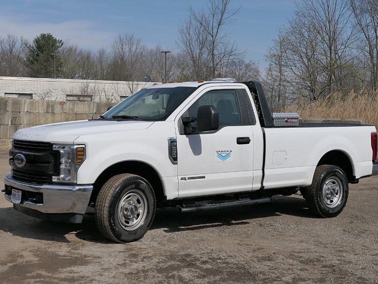 2019-ford-f250-image-2