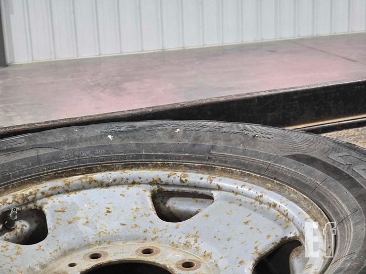 2012-ford-f350-image-24