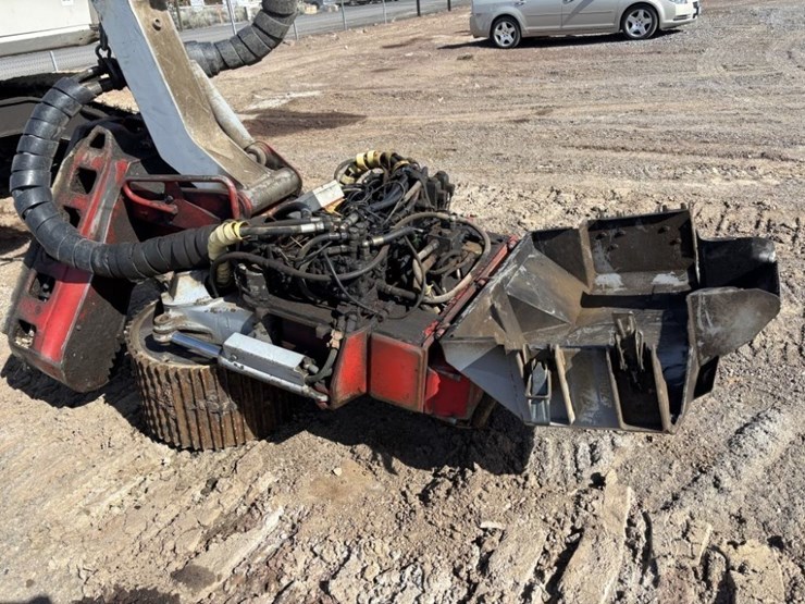 link-belt-210-lx-image-21