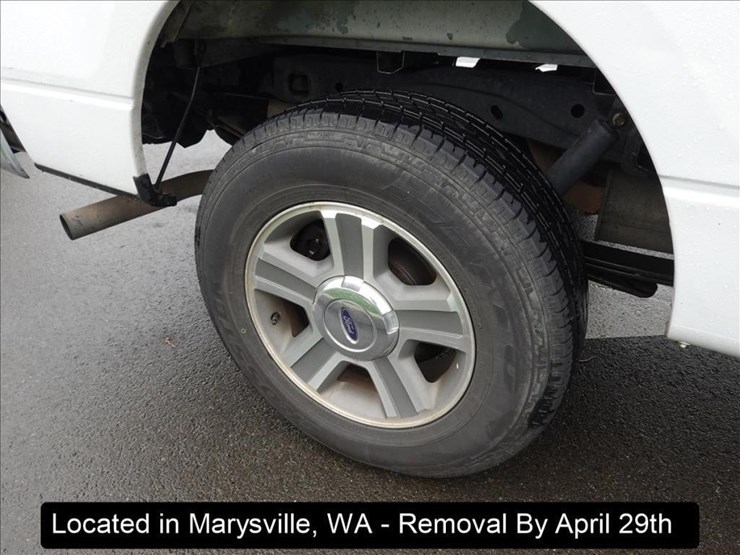 2010-ford-f150-xl-image-11