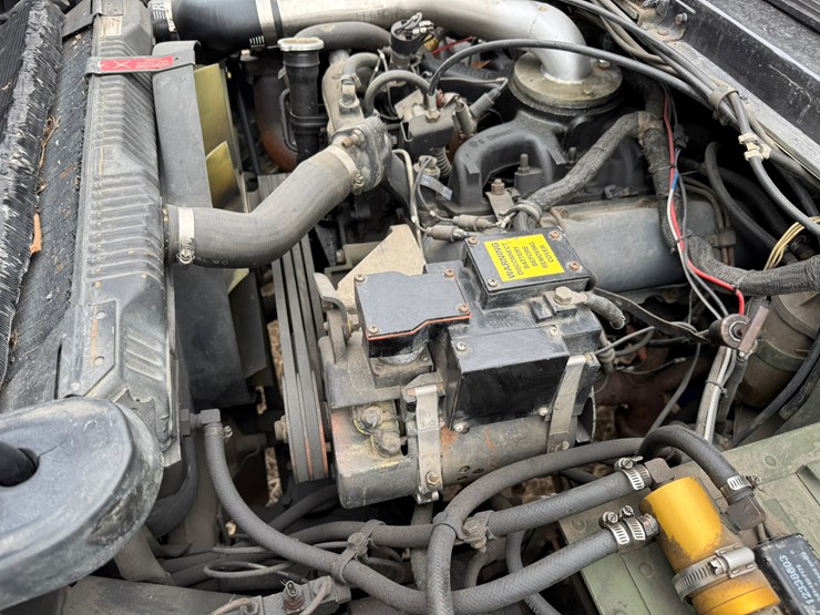 #2246-•-2001-american-general-4x4-hummer-image-42