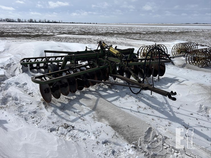 john-deere-2555-image-1