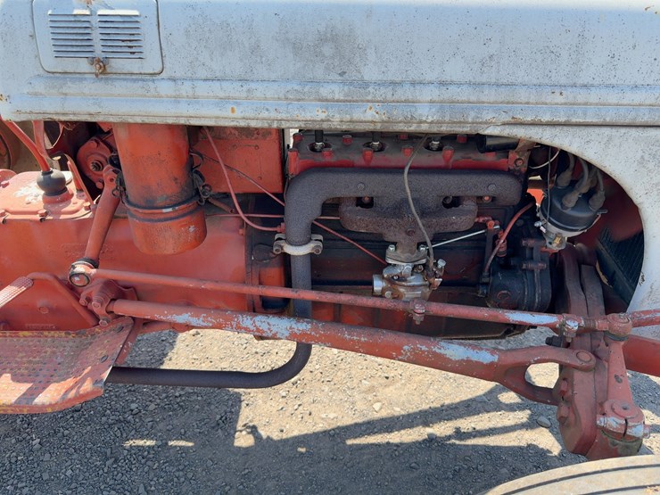 ford-tractor-image-13