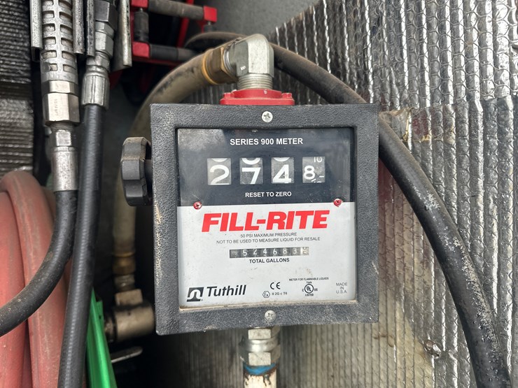 1995-international-8100-image-24