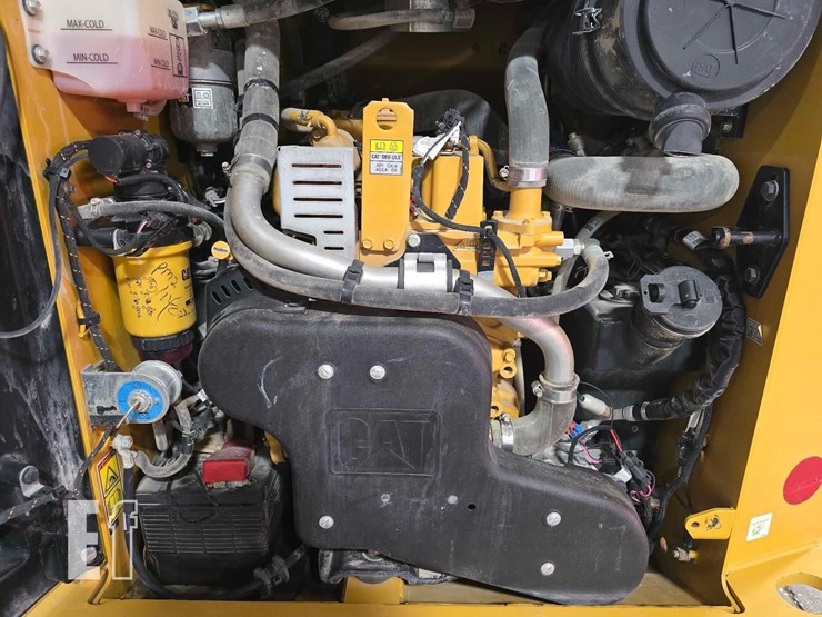 2023-caterpillar-259d3-image-25