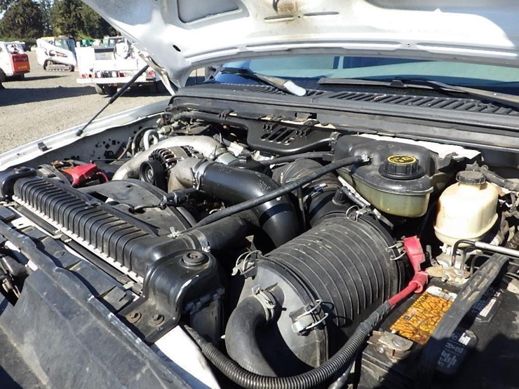 2005-ford-f450-image-10