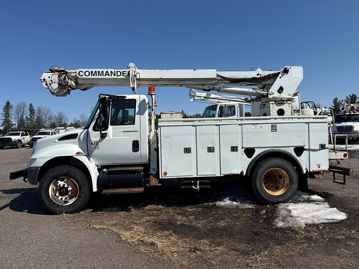 2002-international-4300-sba-image-2