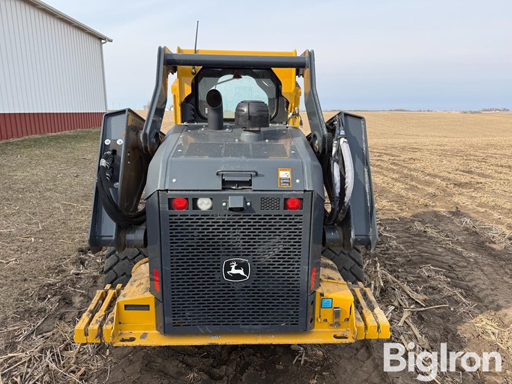 2022-deere-332g-image-6
