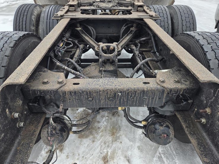 2003-kenworth-t800-image-33