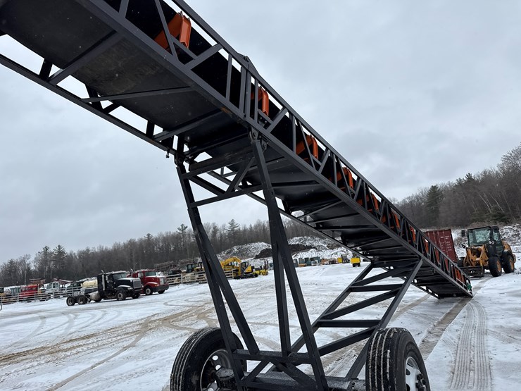 massey-ferguson-8-image-24