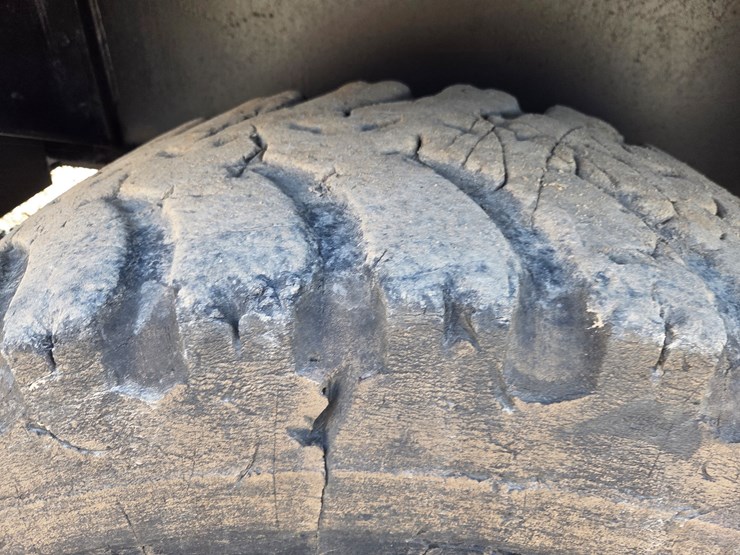 massey-ferguson-8-image-57