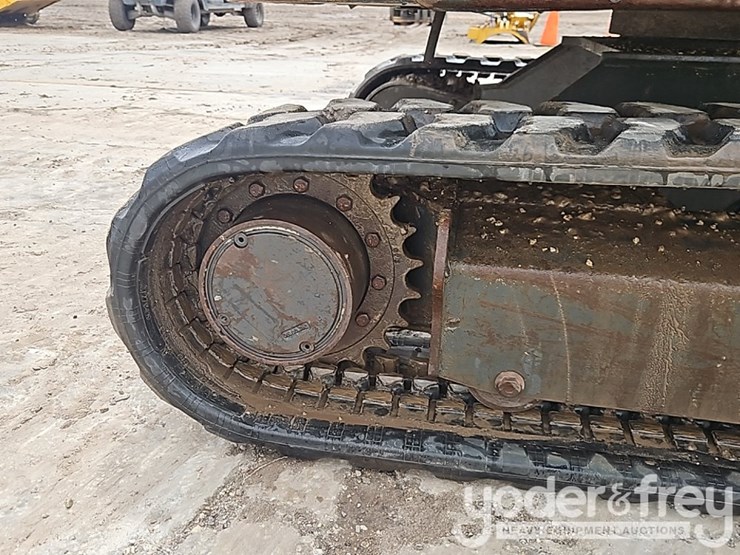 2021-bobcat-e42-image-8